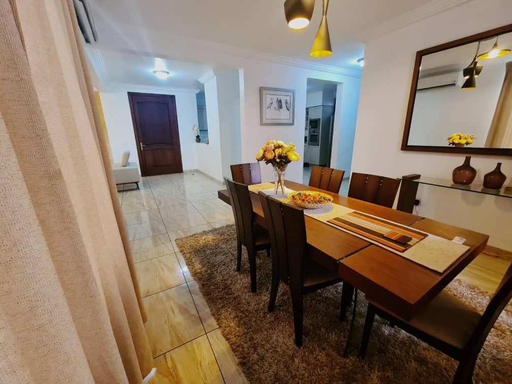 Bertha'S Court D-Plus Apartments Dzorwulu Luaran gambar