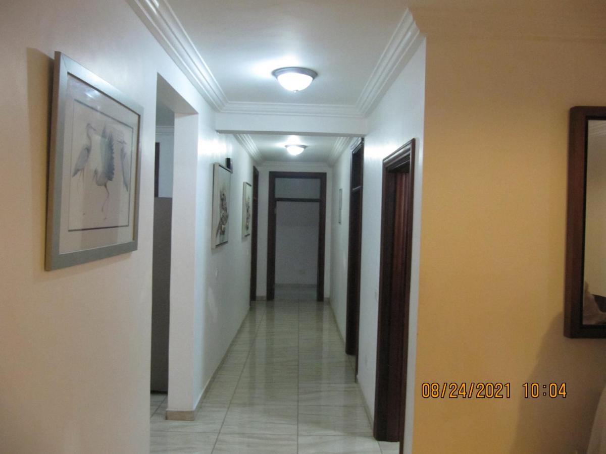 Bertha'S Court D-Plus Apartments Dzorwulu Luaran gambar
