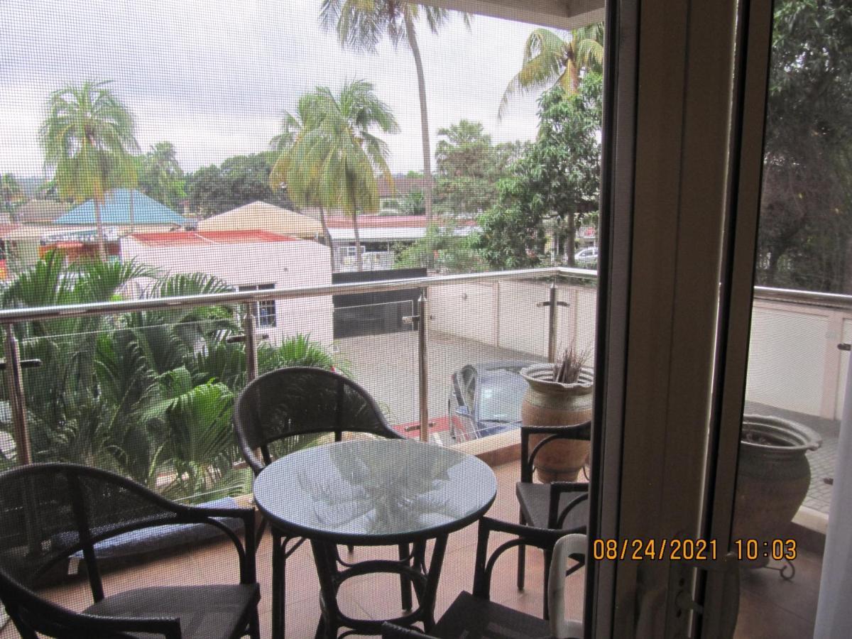 Bertha'S Court D-Plus Apartments Dzorwulu Luaran gambar